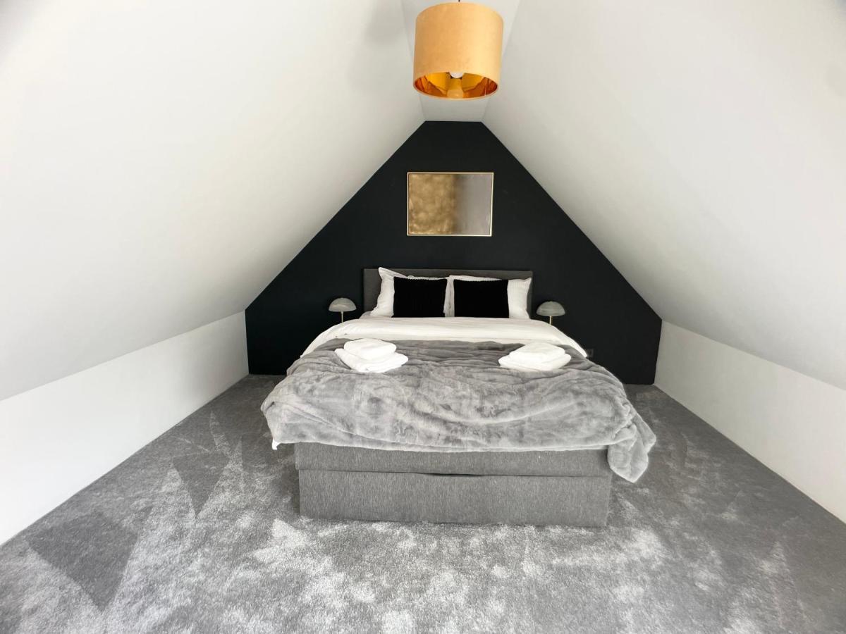 M-Style 04 Apartment Mit Balkon Und Gasgrill, 24H Self-Check-In, Free Parking, Netflix نورنبيرغ المظهر الخارجي الصورة