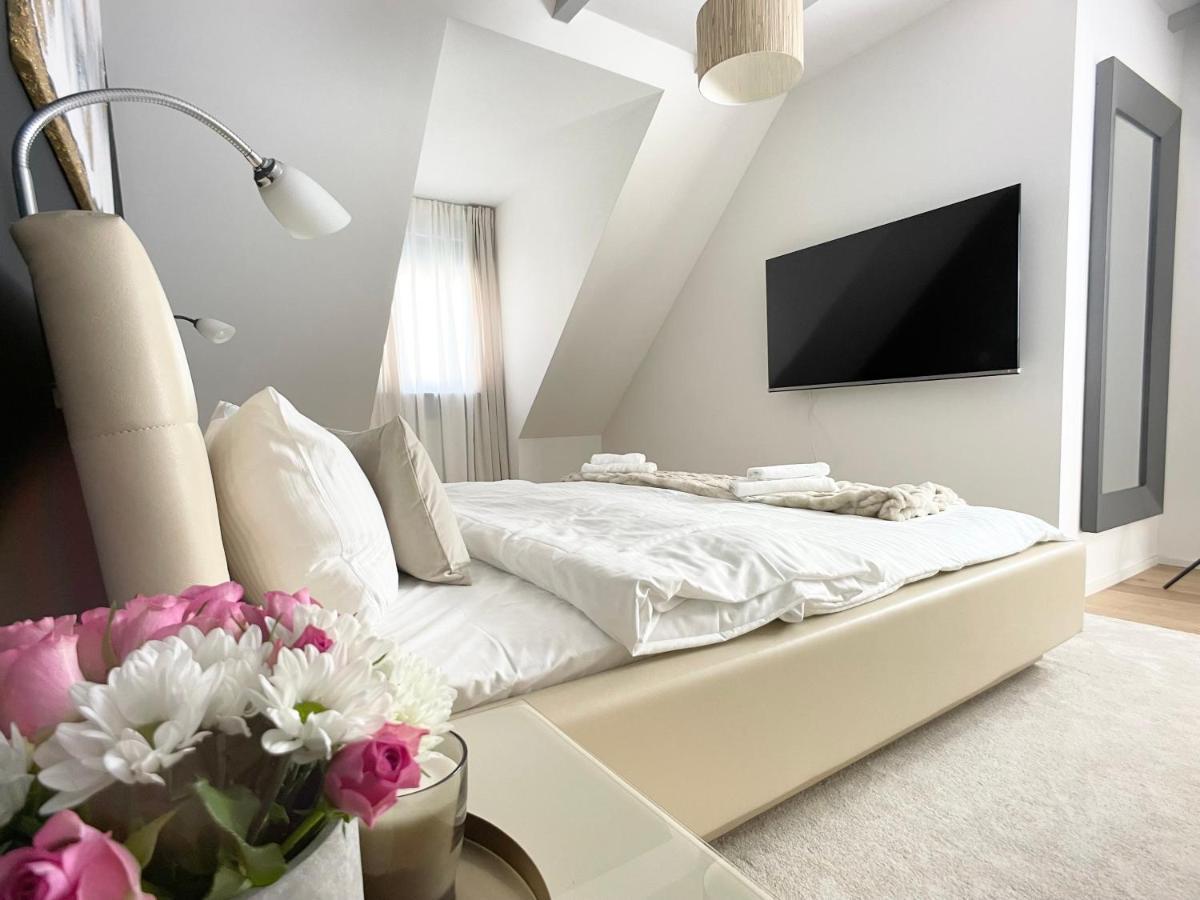 M-Style 04 Apartment Mit Balkon Und Gasgrill, 24H Self-Check-In, Free Parking, Netflix نورنبيرغ المظهر الخارجي الصورة