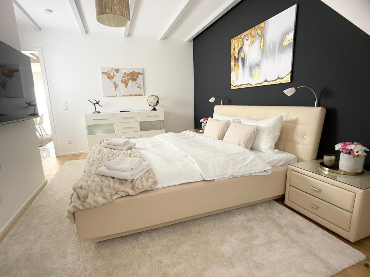 M-Style 04 Apartment Mit Balkon Und Gasgrill, 24H Self-Check-In, Free Parking, Netflix نورنبيرغ المظهر الخارجي الصورة