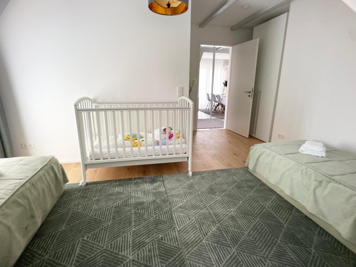 M-Style 04 Apartment Mit Balkon Und Gasgrill, 24H Self-Check-In, Free Parking, Netflix نورنبيرغ المظهر الخارجي الصورة